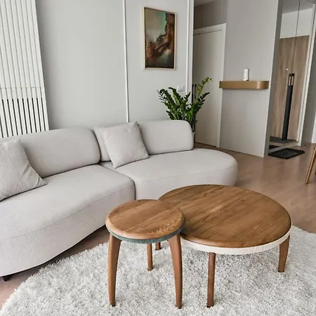 Escape - Waterfront Bw Aqua