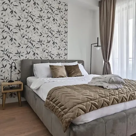 Escape - Waterfront Bw Aqua