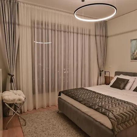 Escape - Waterfront Bw Aqua